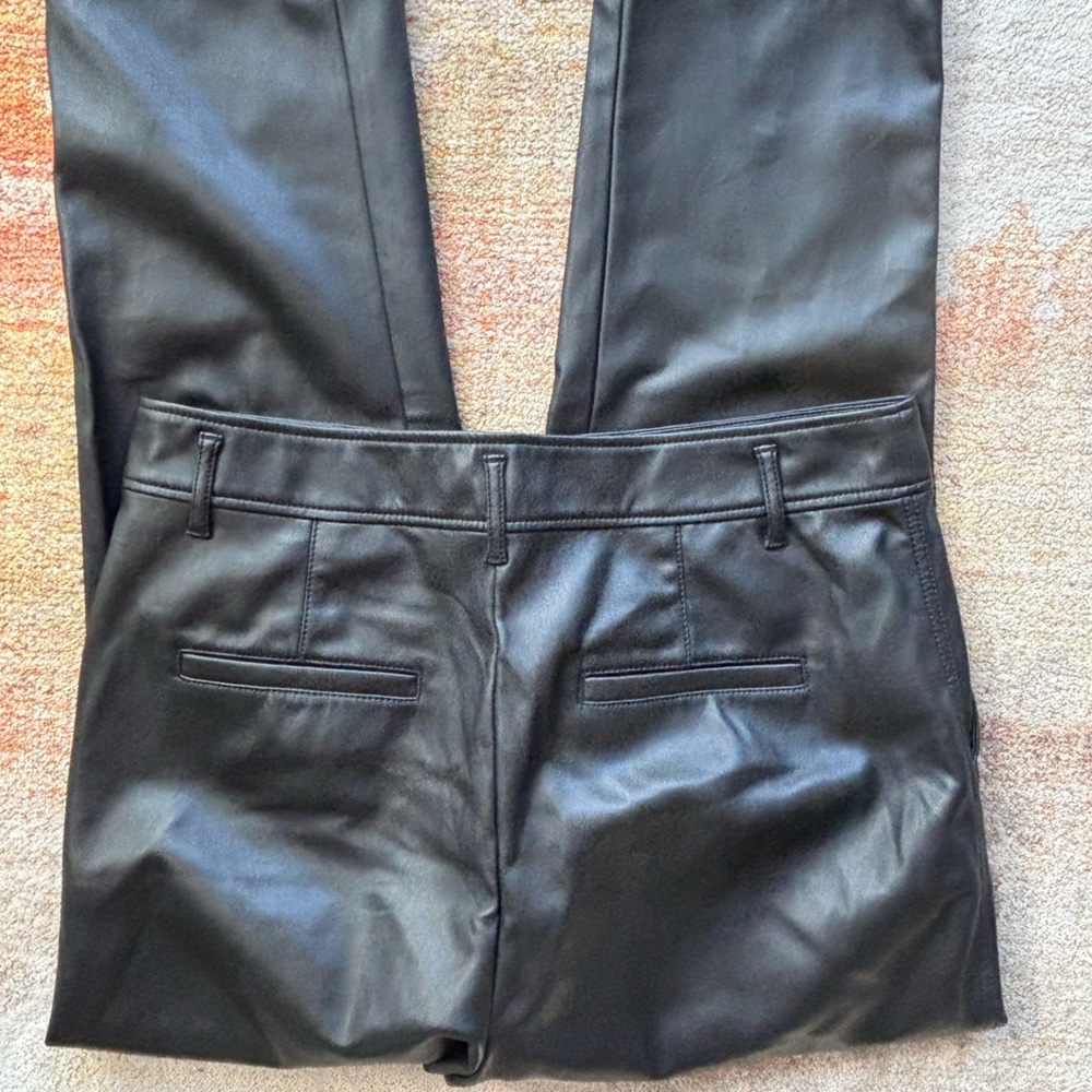 LOFT Women's Black faux leather pants. - Picture 4 of 7